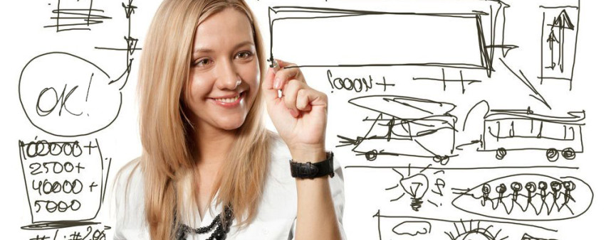 Emprendedora-haciendo-plan-de-negocios